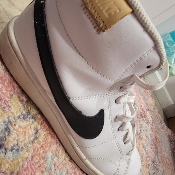 Nike Men's Court Royale 2 Mid Sneaker Sz 8 White Leather Shoes CQ9179-100 - Picture 2 of 4